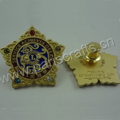 Gold Enamel Lions Badge