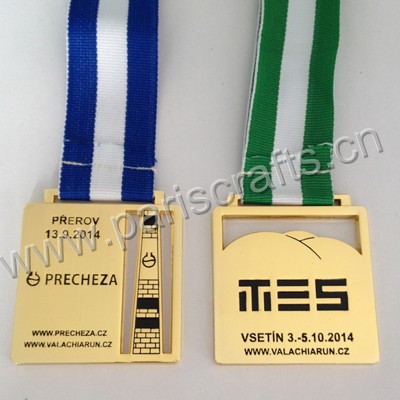 Hollow Engraved Gold Medals